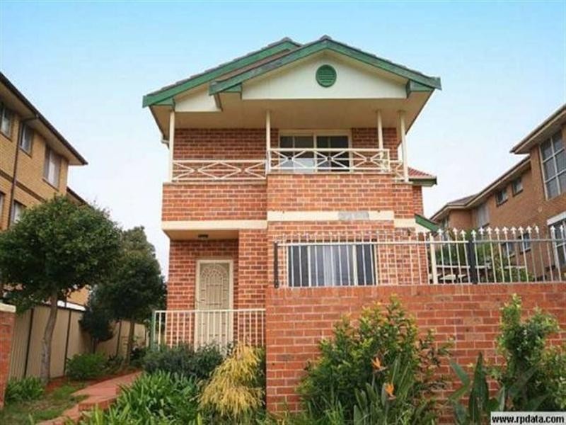 3/39 Rosemont Street, Punchbowl NSW 2196