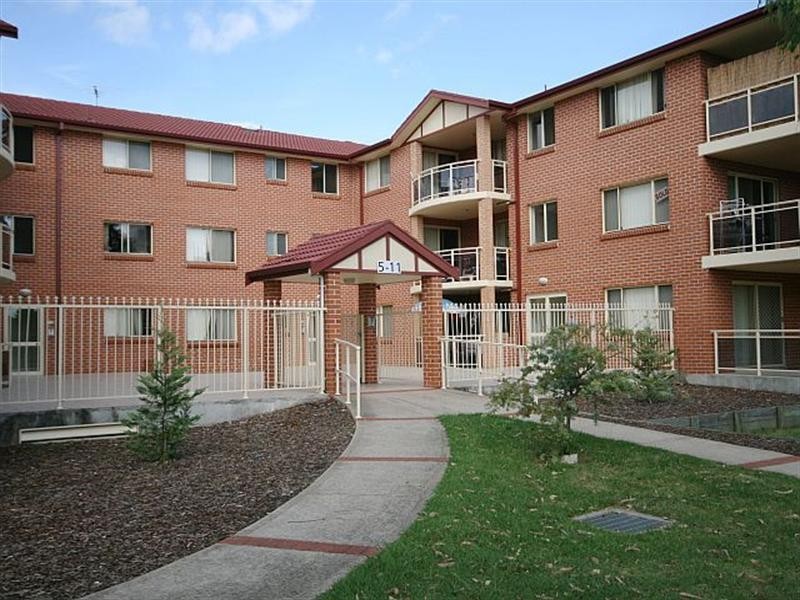 19/5-11 Weigand Avenue, Bankstown NSW 2200
