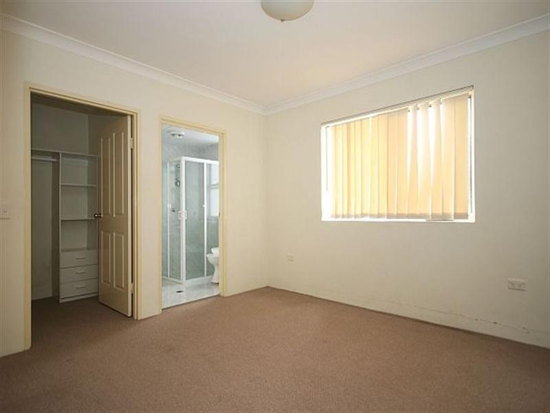 19/5-11 Weigand Avenue, Bankstown NSW 2200