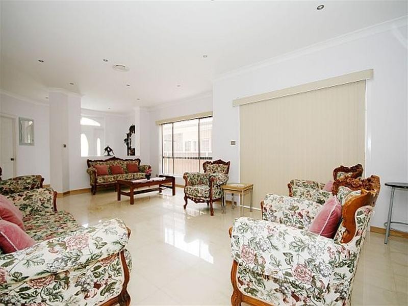 81 Henry Street, Punchbowl NSW 2196