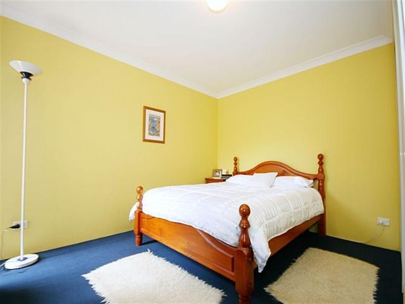 8/113 Meredith Street, Bankstown NSW 2200