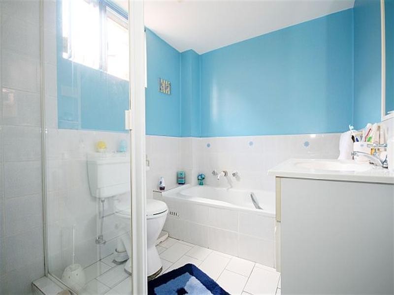 8/113 Meredith Street, Bankstown NSW 2200