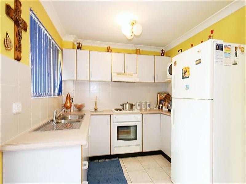 8/113 Meredith Street, Bankstown NSW 2200