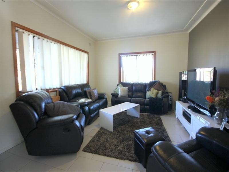 14 Miller Road, Chester Hill NSW 2162