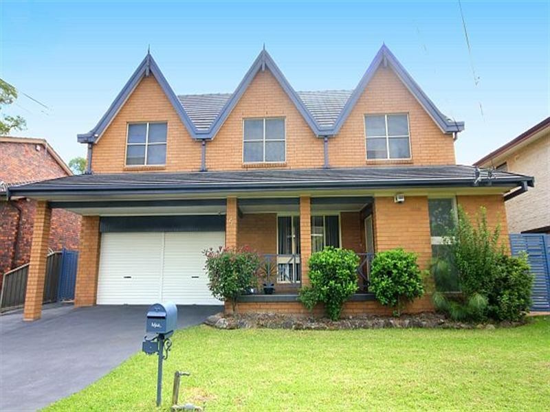 5 Yvonne Crescent, Georges Hall NSW 2198