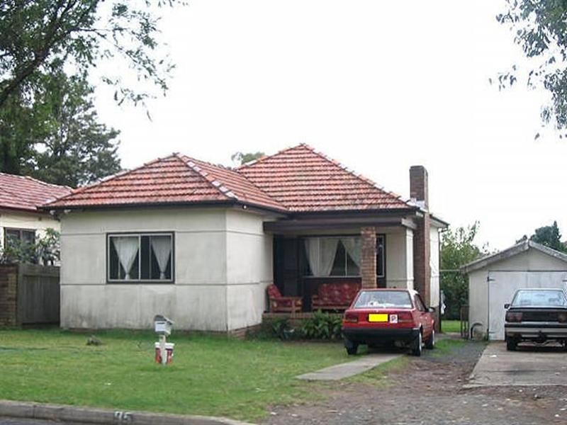 95 Macquarie Street, Greenacre NSW 2190