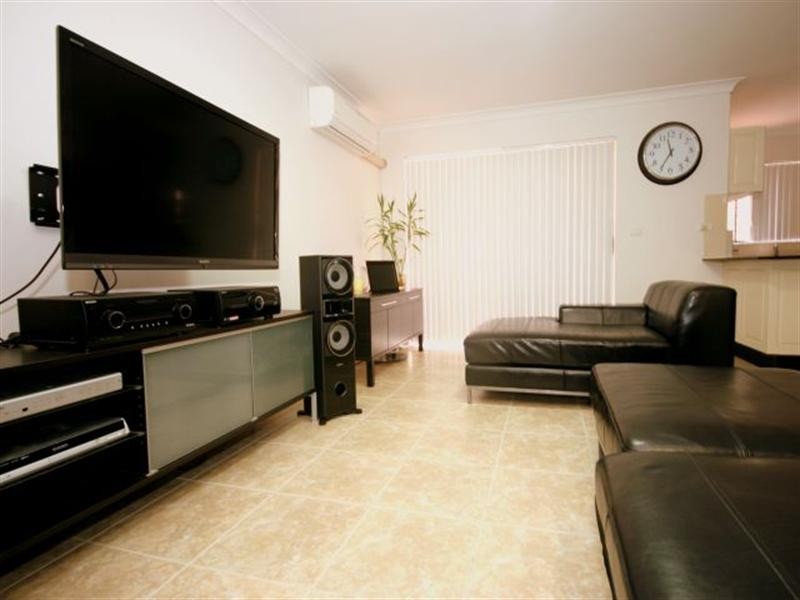 2/21 Weigand Avenue, Bankstown NSW 2200