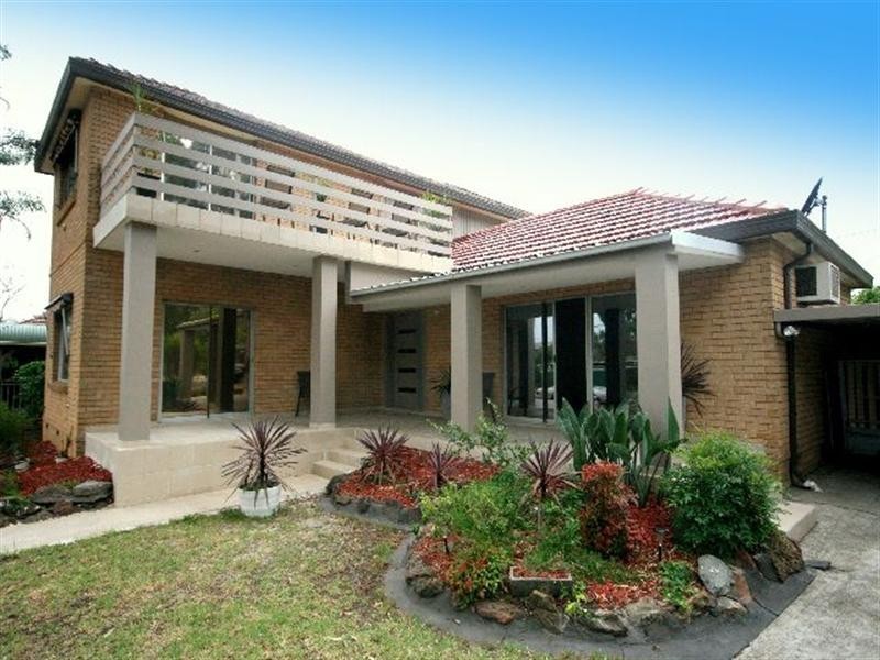 23 Rex Road, Georges Hall NSW 2198