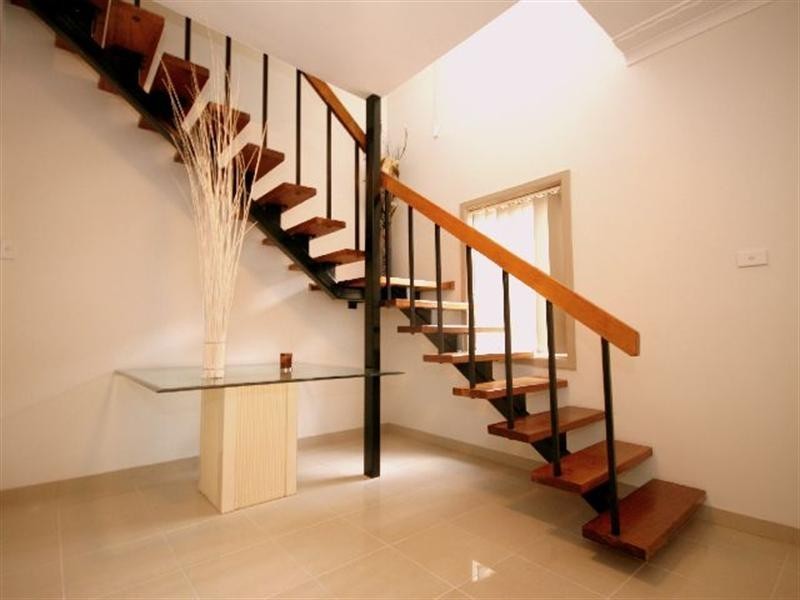 23 Rex Road, Georges Hall NSW 2198