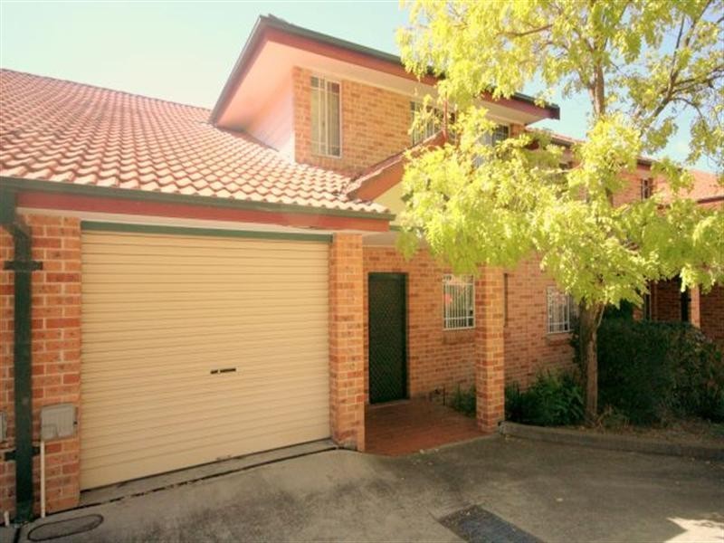11/224 Old Kent Road, Greenacre NSW 2190