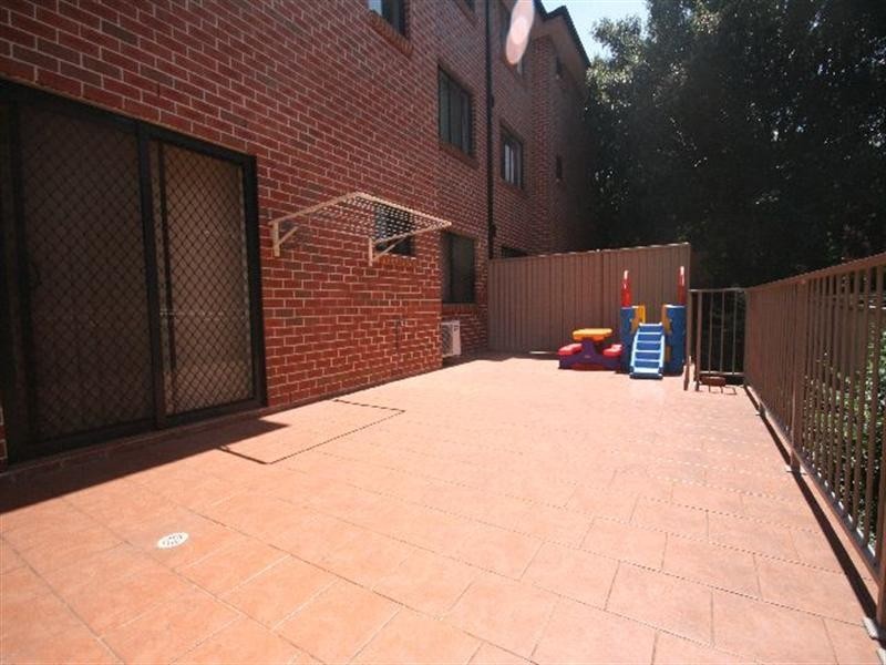 3/21-27 Weigand Avenue, Bankstown NSW 2200