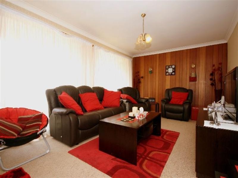 8 Grace Avenue, Condell Park NSW 2200