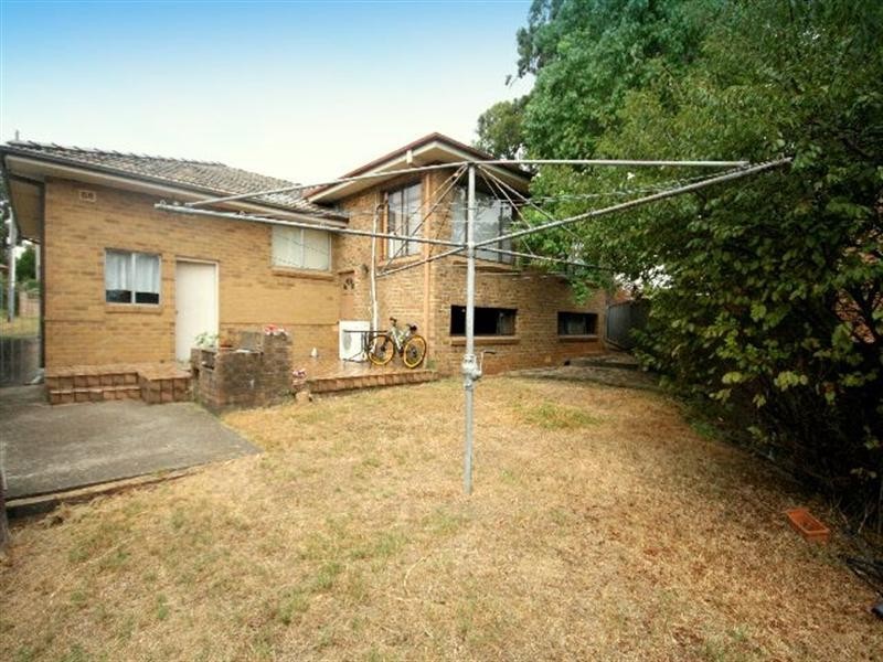 8 Grace Avenue, Condell Park NSW 2200