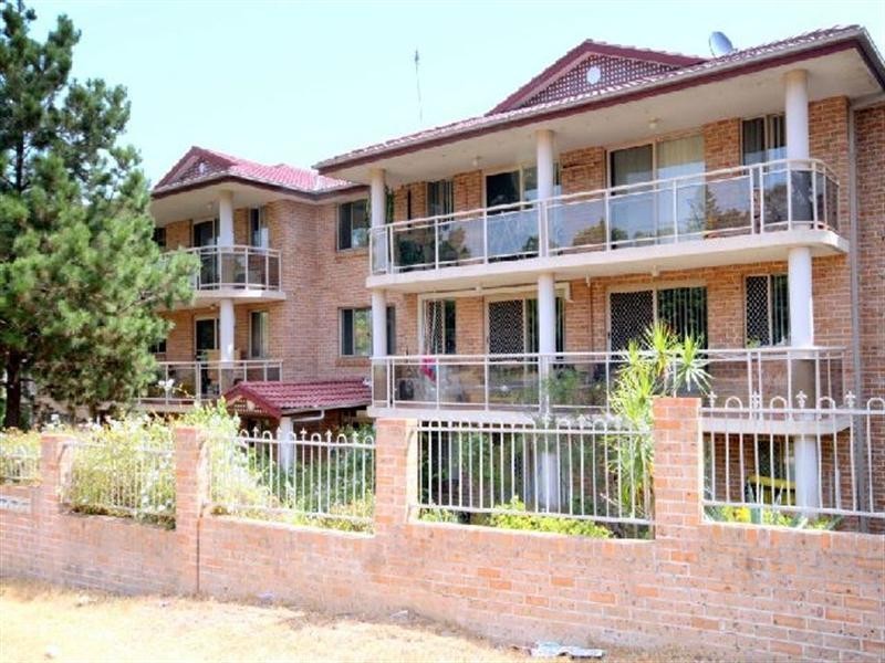 13/292 Stacey Street, Bankstown NSW 2200