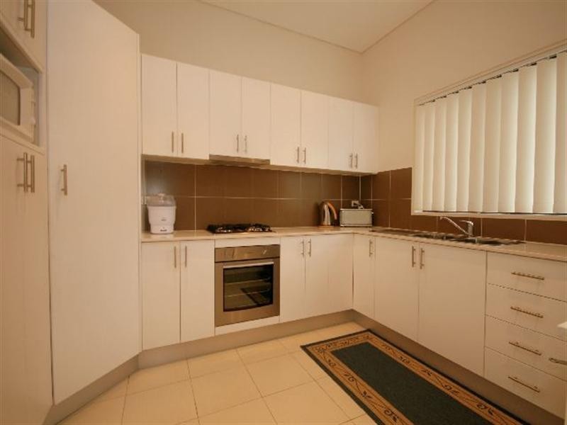 5/49-51 Old Kent Road, Greenacre NSW 2190