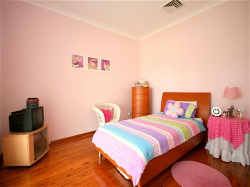 48 Railway Parade, Condell Park NSW 2200