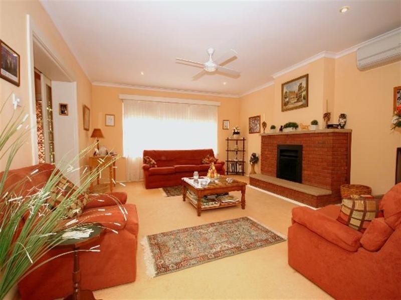 41 McCrossin Avenue, Birrong NSW 2143