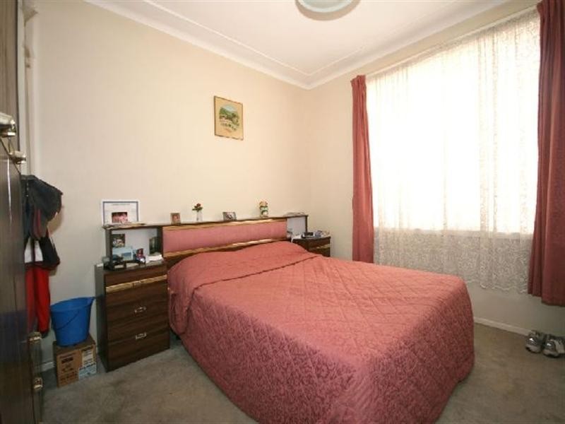 24 Riga Avenue, Greenacre NSW 2190