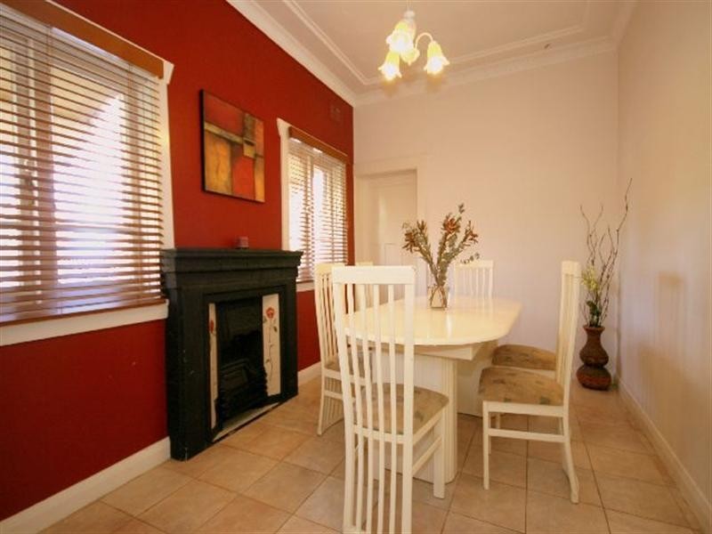 2 Griffiths Avenue, Punchbowl NSW 2196