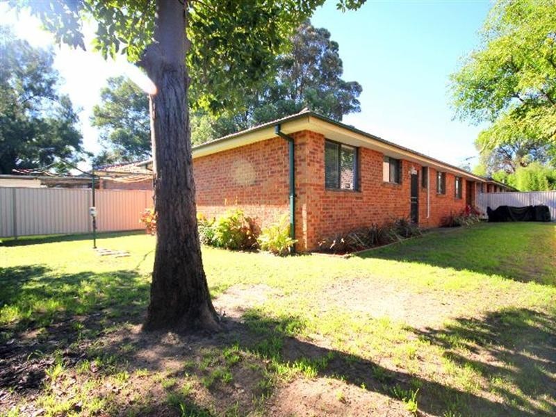 4/66 Manahan Street, Condell Park NSW 2200