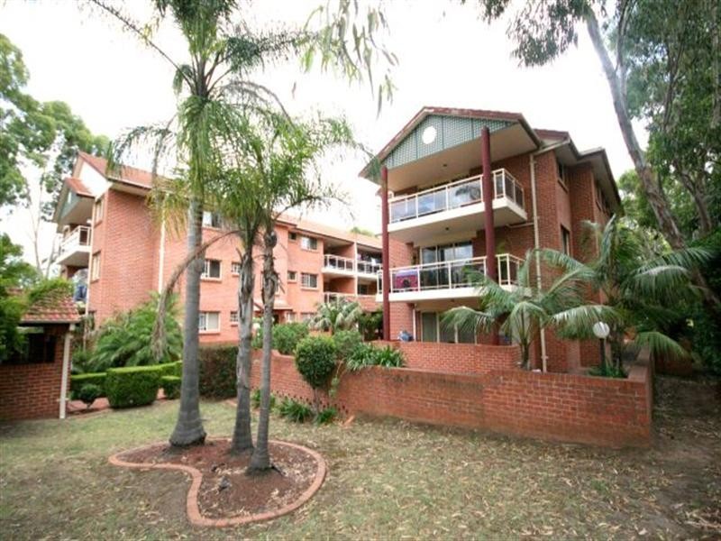 7/18 Weigand Avenue, Bankstown NSW 2200