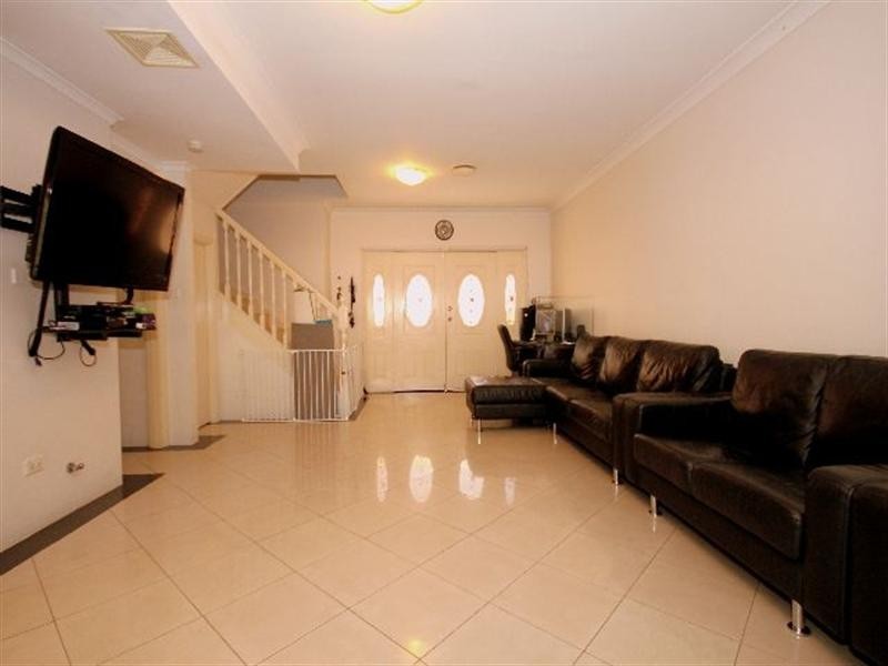 4/317 Stacey Street, Bankstown NSW 2200