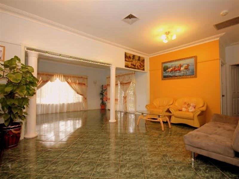 Georges Hall NSW 2198