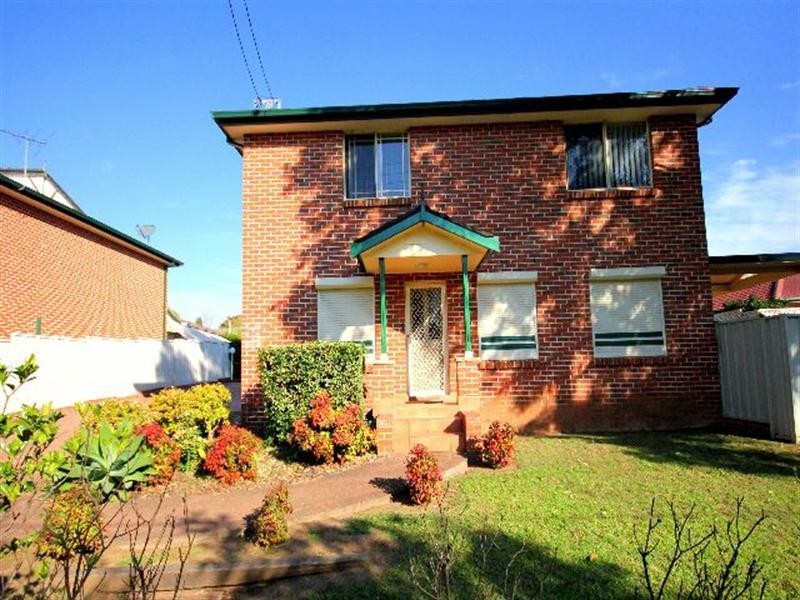 1/49 Batt Street, Sefton NSW 2162