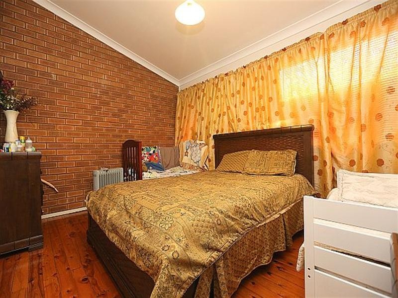 13/155 Greenacre Road, Greenacre NSW 2190