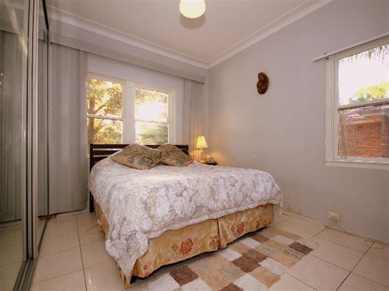 164 Hillcrest Avenue, Mount Lewis NSW 2190