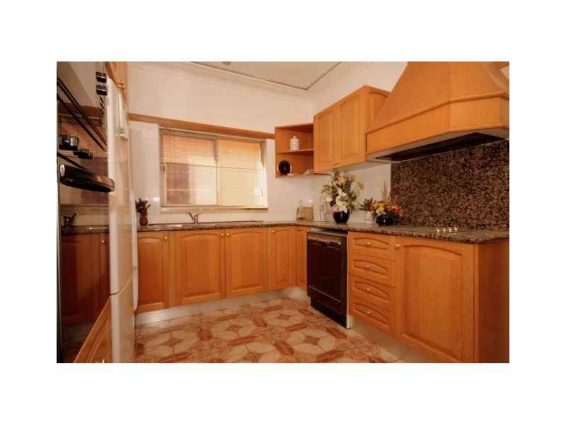 23 Beale Street, Georges Hall NSW 2198