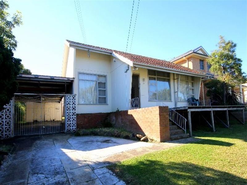 73 Ian Crescent, Chester Hill NSW 2162