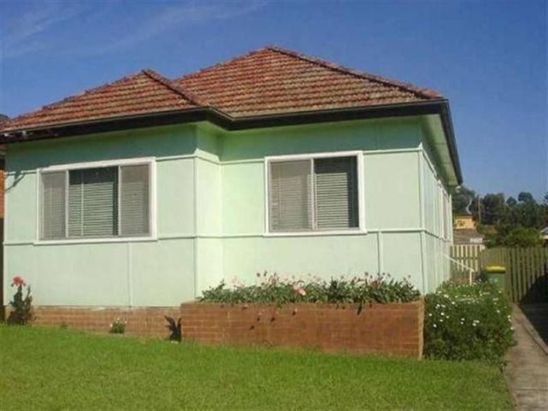 18 Rangers Road, Yagoona NSW 2199