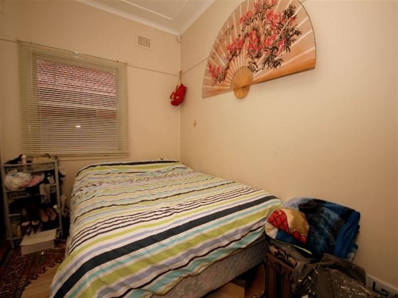53 Hill Road, Birrong NSW 2143