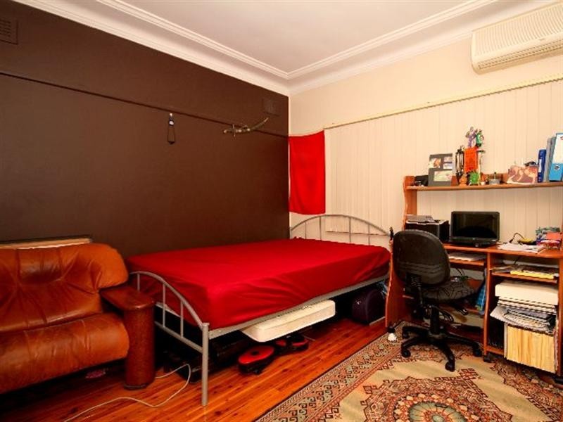53 Hill Road, Birrong NSW 2143