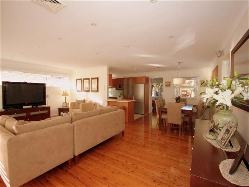 65 Hazel Street, Georges Hall NSW 2198