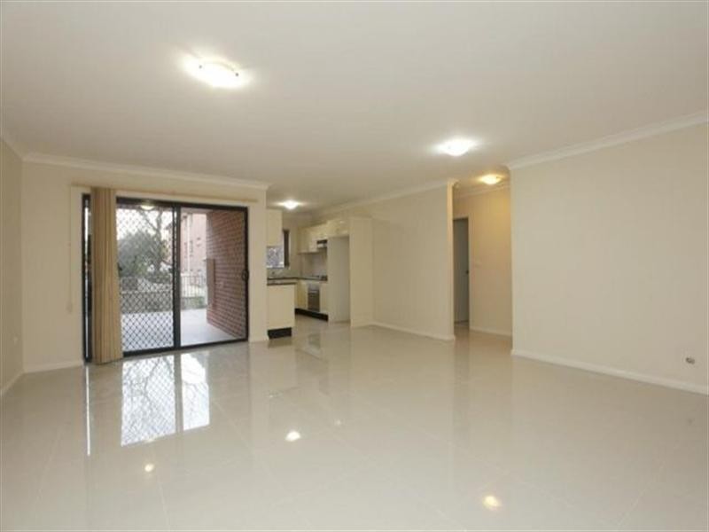 11/21 Weigand Avenue, Bankstown NSW 2200