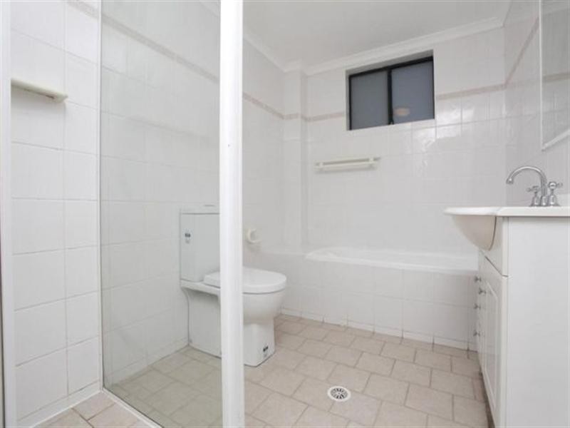 11/21 Weigand Avenue, Bankstown NSW 2200