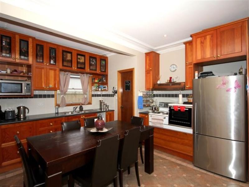 34 Haig Avenue, Georges Hall NSW 2198