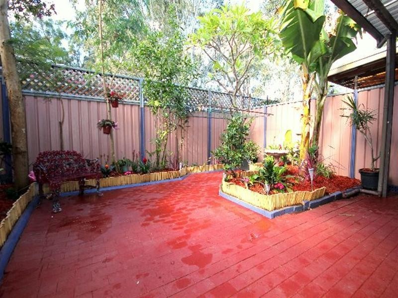 16/135-143 Rex Road, Georges Hall NSW 2198