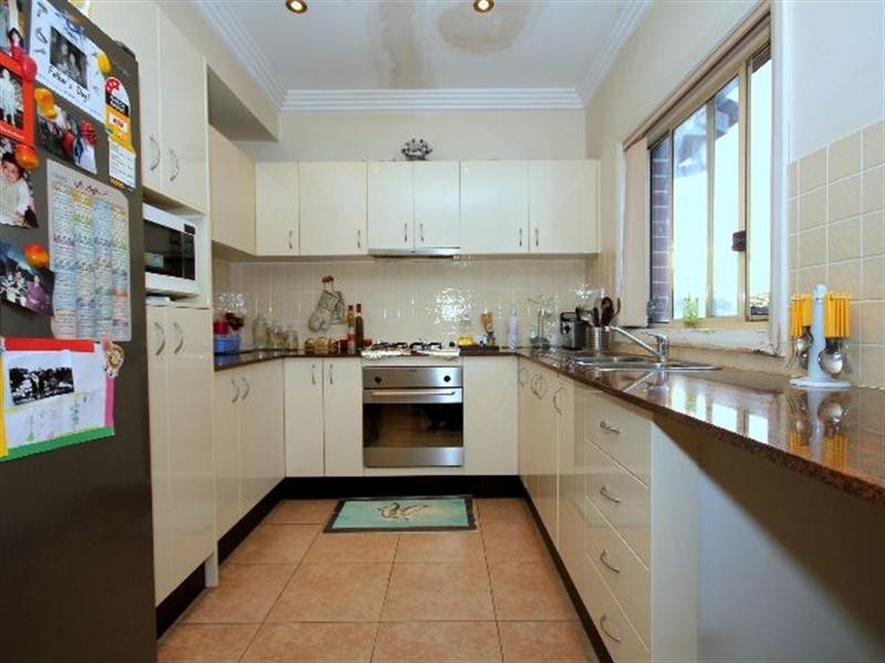 2/61 Orchard Road, Bass Hill NSW 2197