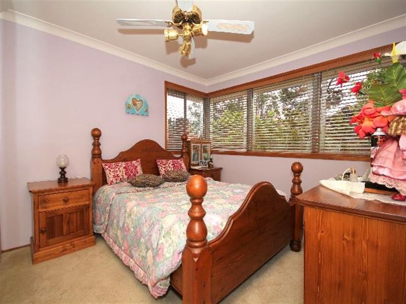 36 Paine Avenue, Moorebank NSW 2170