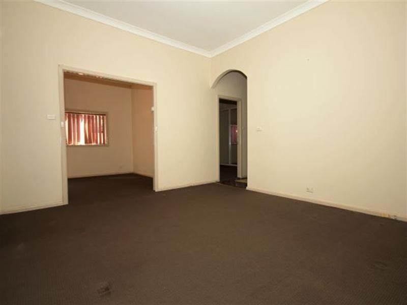 50 Tennyson Road, Greenacre NSW 2190