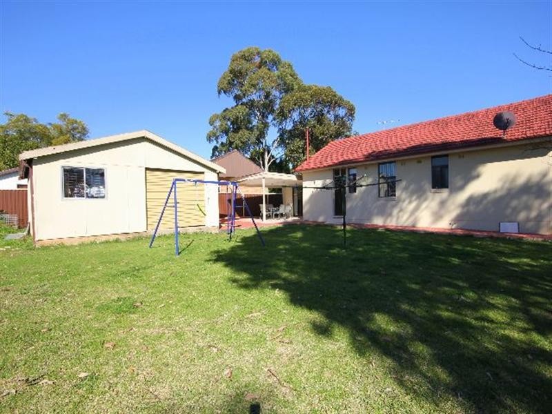 14 Lowana Street, Villawood NSW 2163