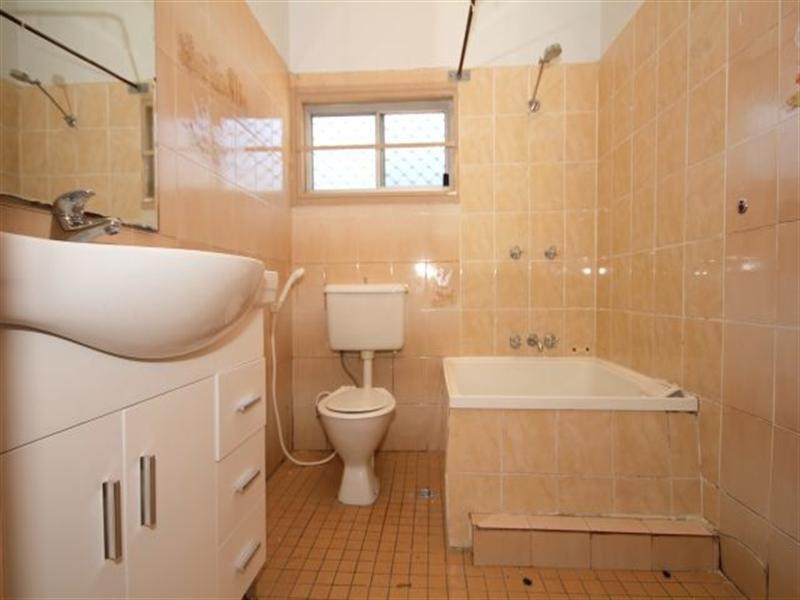 207 Wattle Street, Bankstown NSW 2200