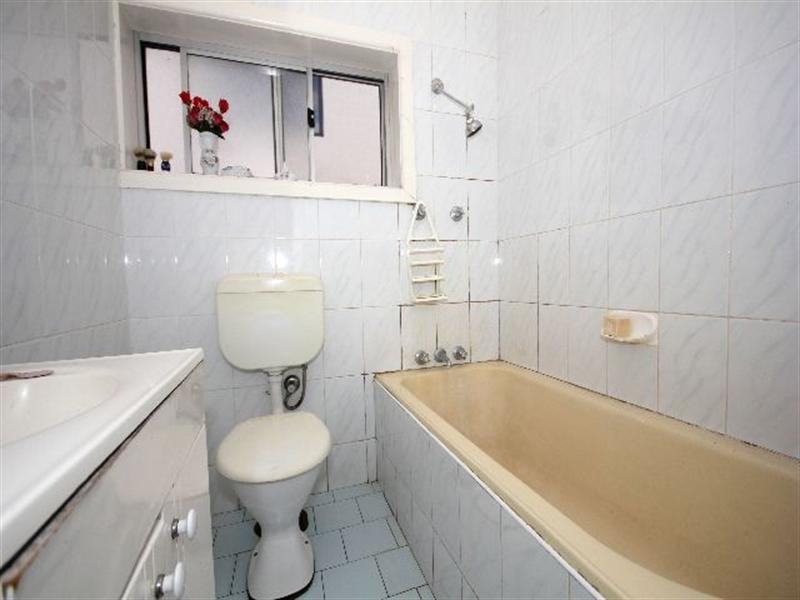 138 Wangee Road, Greenacre NSW 2190