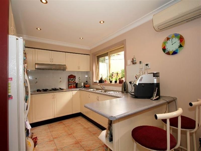 4/216 Old Kent Road, Greenacre NSW 2190