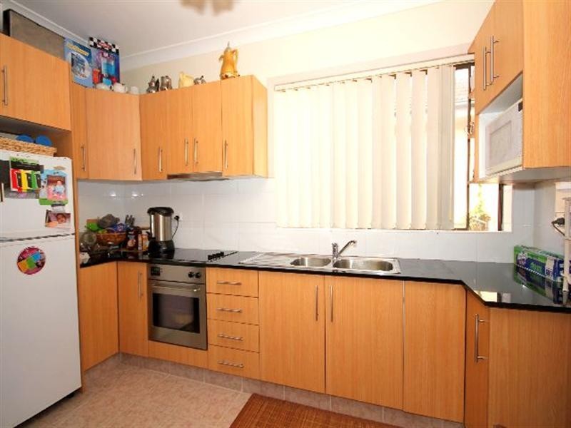 34 Hebe Street, Greenacre NSW 2190