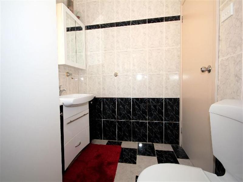 34 Hebe Street, Greenacre NSW 2190