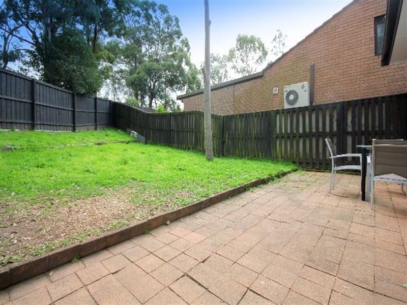 2/1 Kardella Court, Condell Park NSW 2200